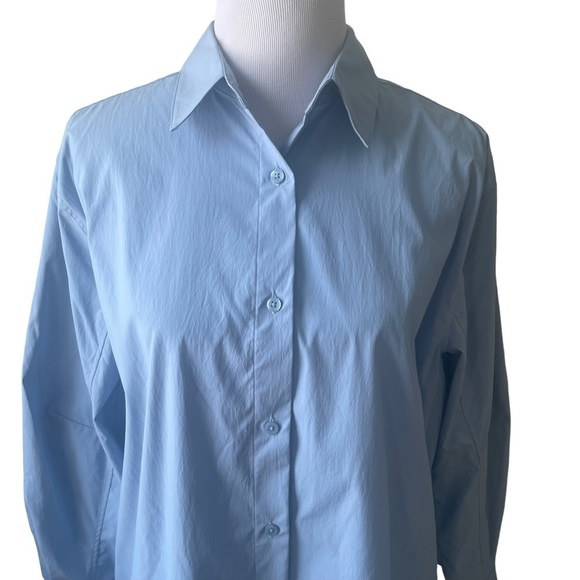 Athleta Performance Poplin Top Oversized Heron Blue Medium 882549 - Picture 3 of 13